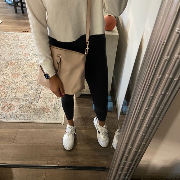 Tory Burch Frida Satchel and wallet - Picture 10 of 11